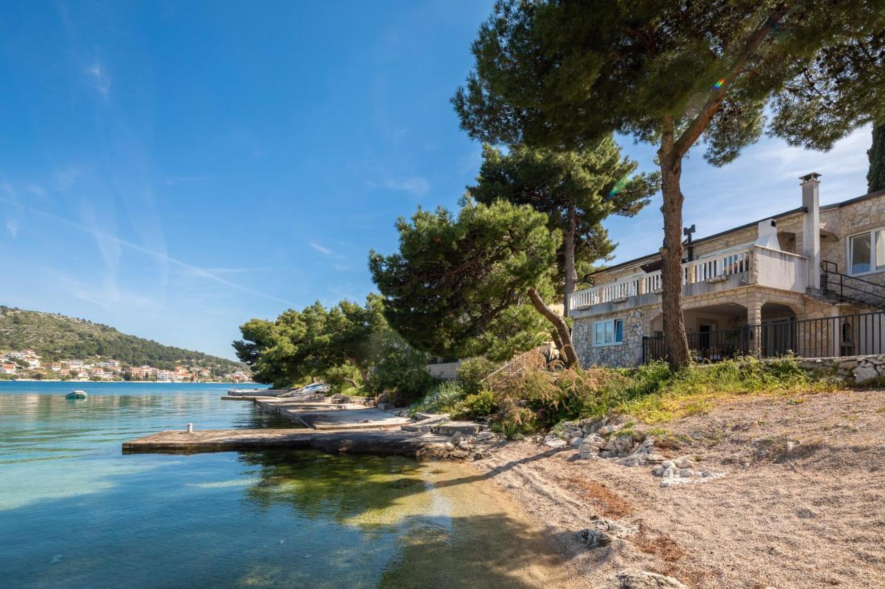 Estella Villa Apartments Rogoznica  Luaran gambar