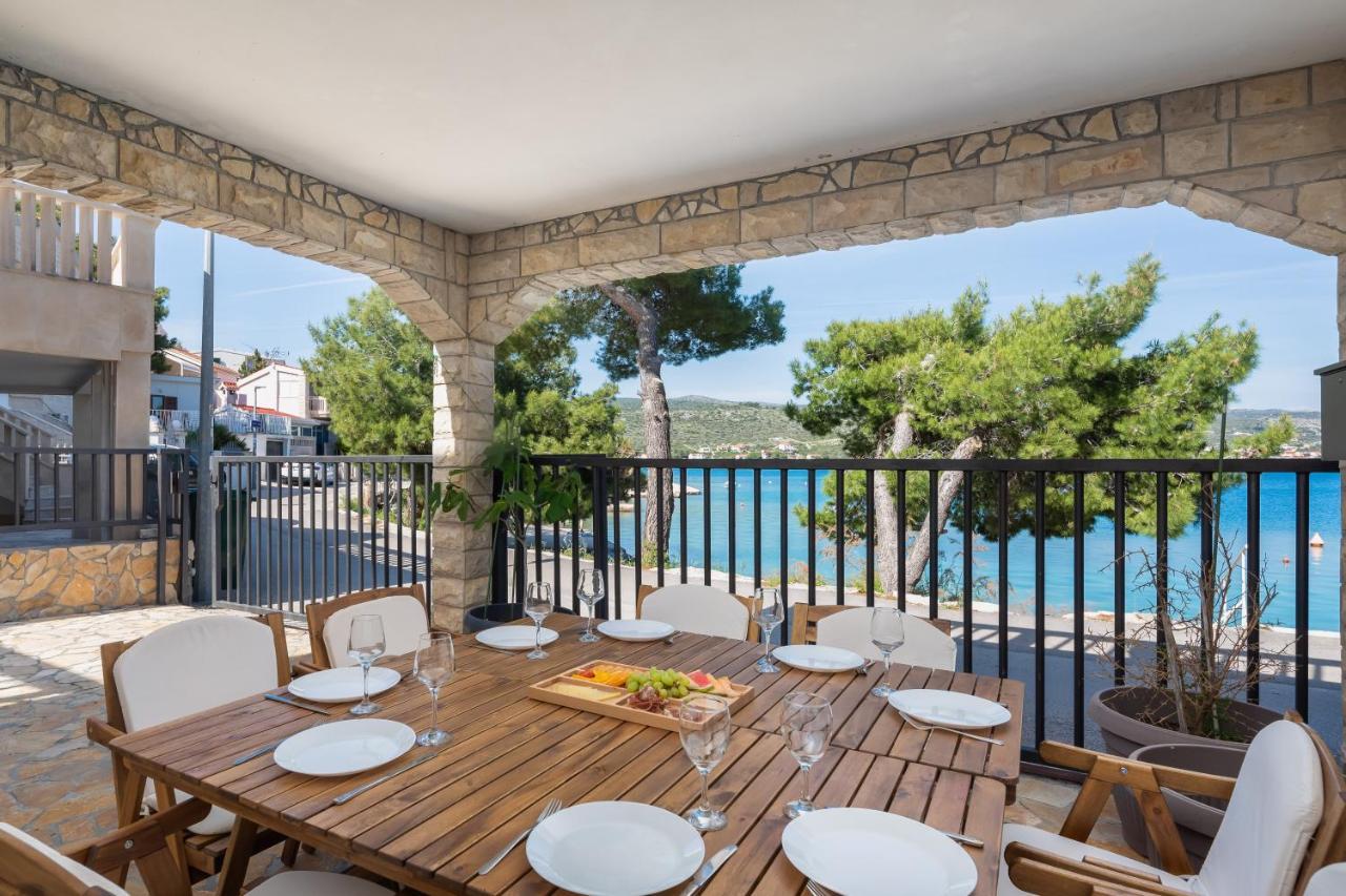 Estella Villa Apartments Rogoznica  Luaran gambar