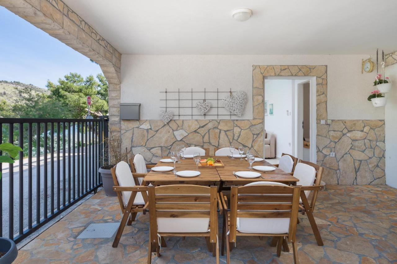 Estella Villa Apartments Rogoznica  Luaran gambar